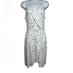 NWT 41 Hawthorne size medium‎ cute white with royal blue flowers summer dress 💙